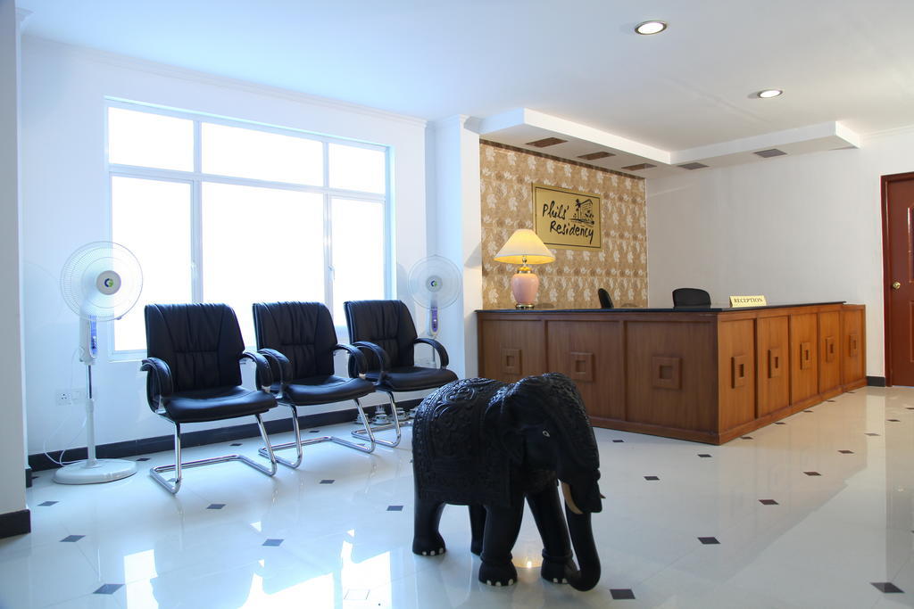 Hotel Phils' Residency & Banquets Kochi Exterior foto