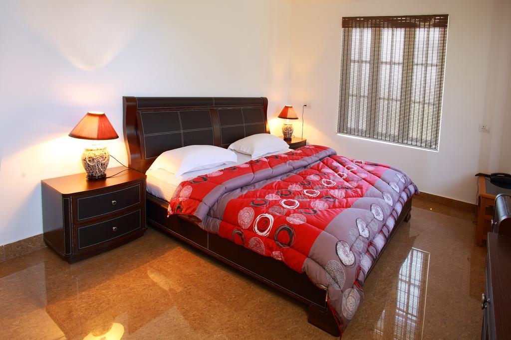 Hotel Phils' Residency & Banquets Kochi Zimmer foto