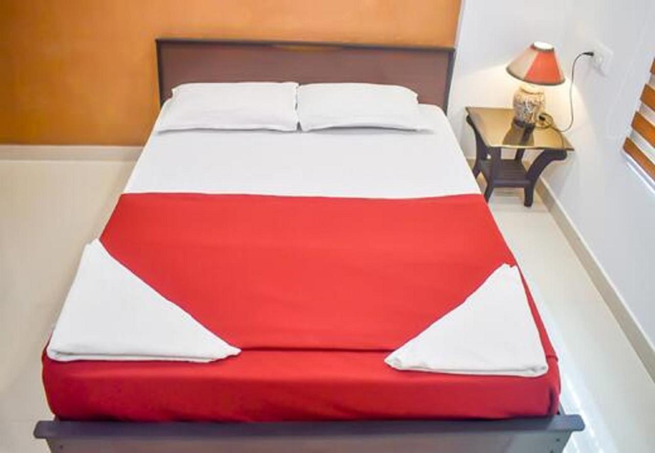 Hotel Phils' Residency & Banquets Kochi Exterior foto