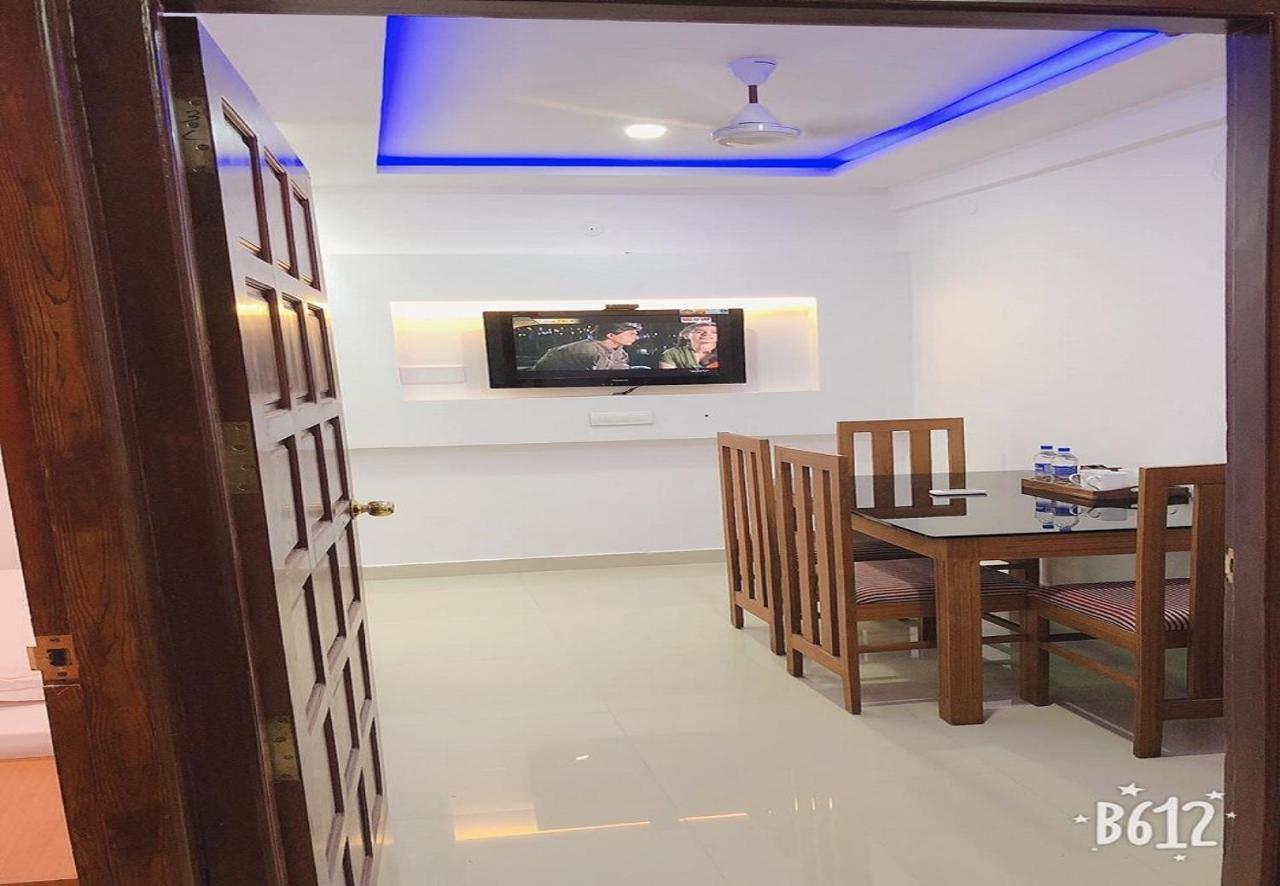 Hotel Phils' Residency & Banquets Kochi Exterior foto