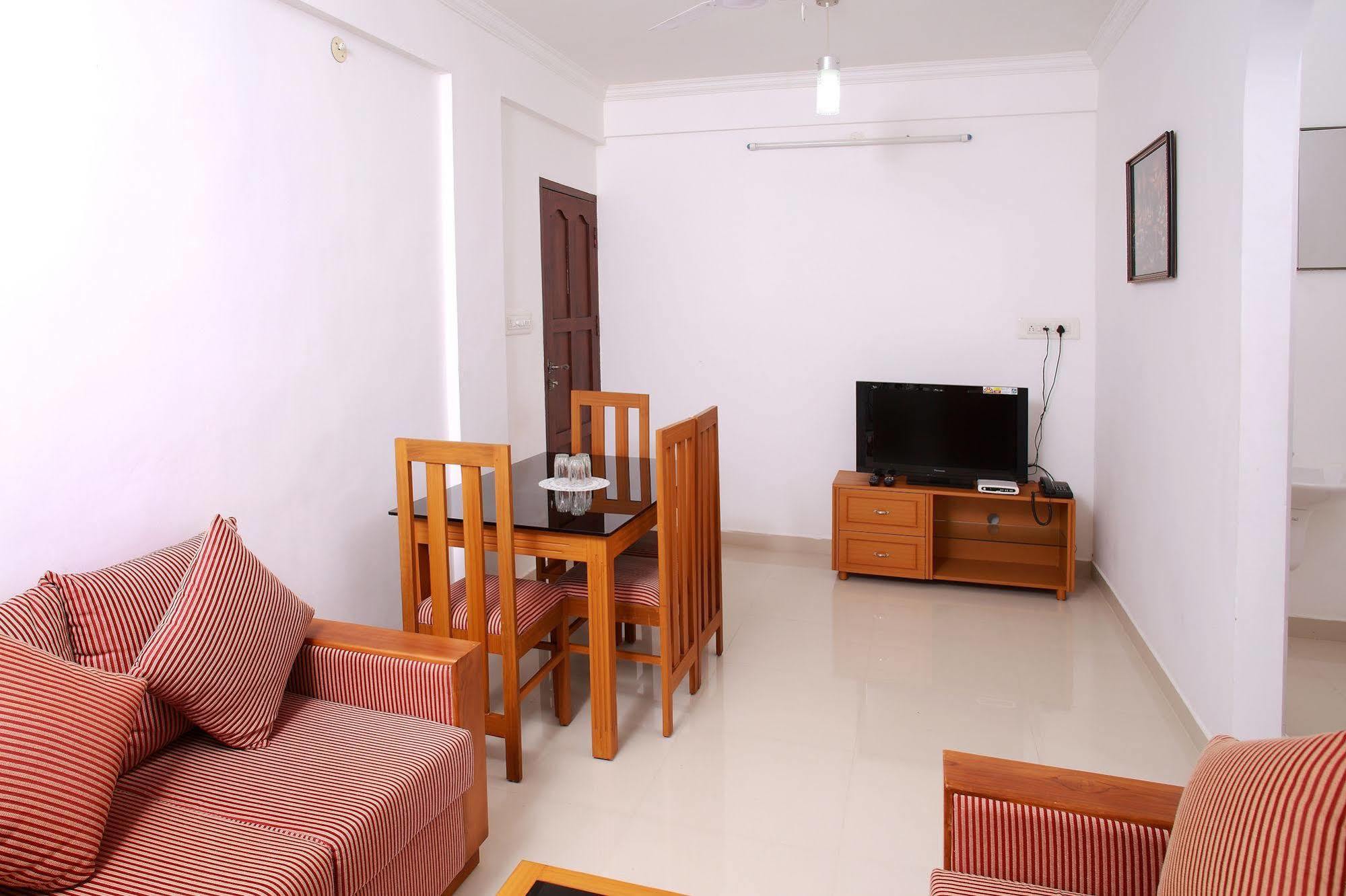 Hotel Phils' Residency & Banquets Kochi Exterior foto