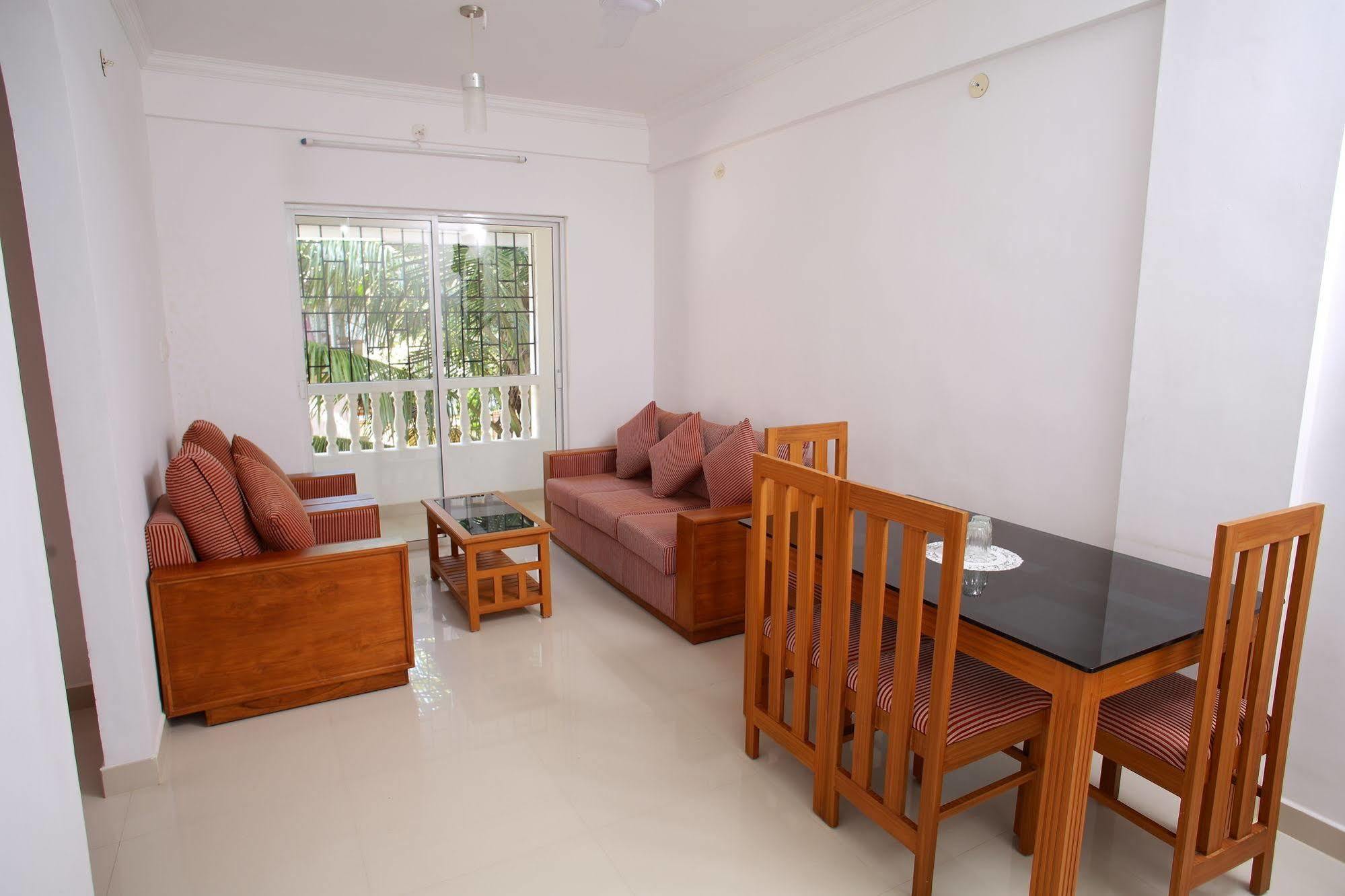Hotel Phils' Residency & Banquets Kochi Exterior foto